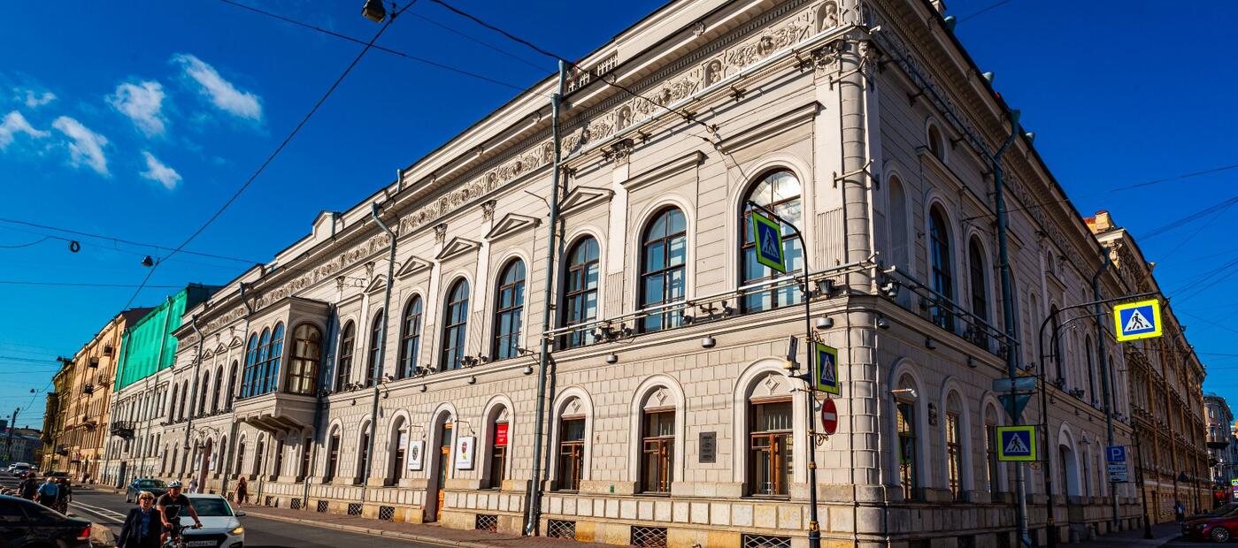 Музей Фаберже. Теплоход по рекам и каналам